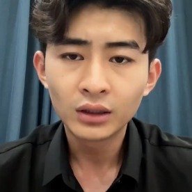 漫步の忧逸云
